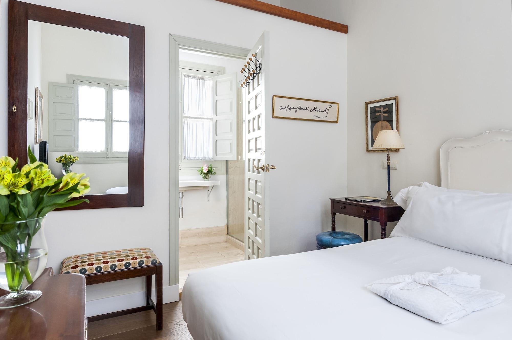 Hotel Amadeus 4*